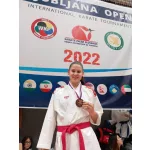 Karate ruha (kumite) - piros-kék vállú - Blitz - PUNOK - WKF Approved
