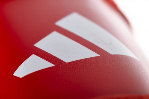 adidas WAKO minősített lábszárvédő, ADIWAKOSG01