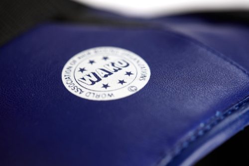 adidas Super Safety Kicks WAKO ADIWAKOB01 (kék és piros színben)