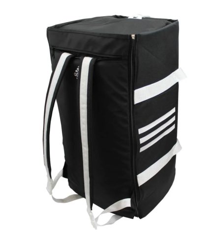 Adidas Karate nagyméretű funkcionális táska